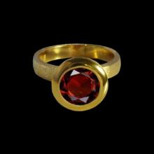 vzA168R (Gold Round Ring with Semi Precious Garnet Stone)