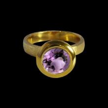 vzA178r (Gold Round Ring with Semi Precious Amethyst Stone)
