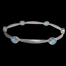 vzA301B (Silver Bangle with Blue )