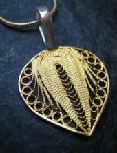 mbMS403GP (Vermeil Filigree Leaf Pendant)