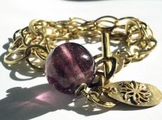 mbB220B_Purple (Brass Chain Bracelet with Purple Recycled Glass Ball)