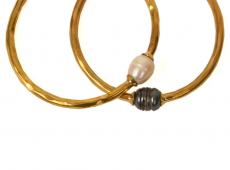 mbB83B_Pearl (Alexa Pearl Bangle)